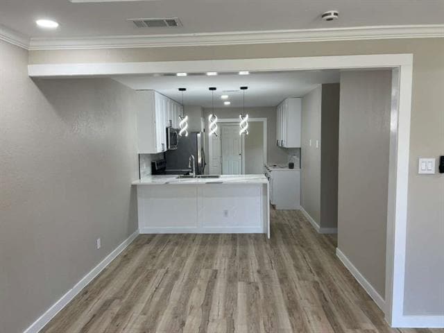 Building Photo - 511 Amber Ln
