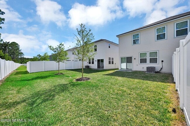 Building Photo - 14522 Macadamia Ln
