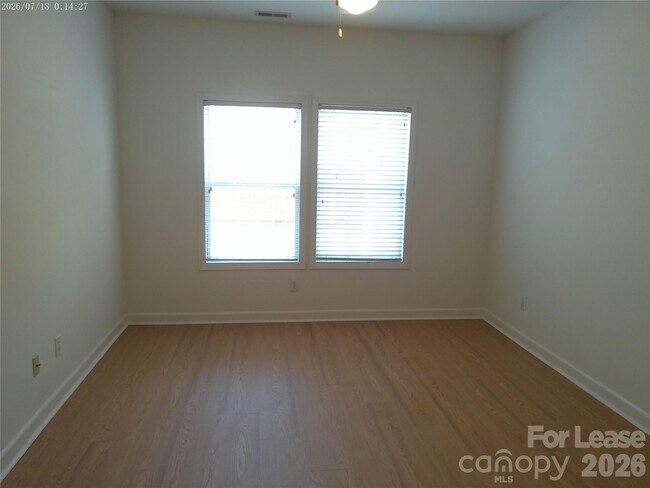 Building Photo - 12716 Cross Dale Dr