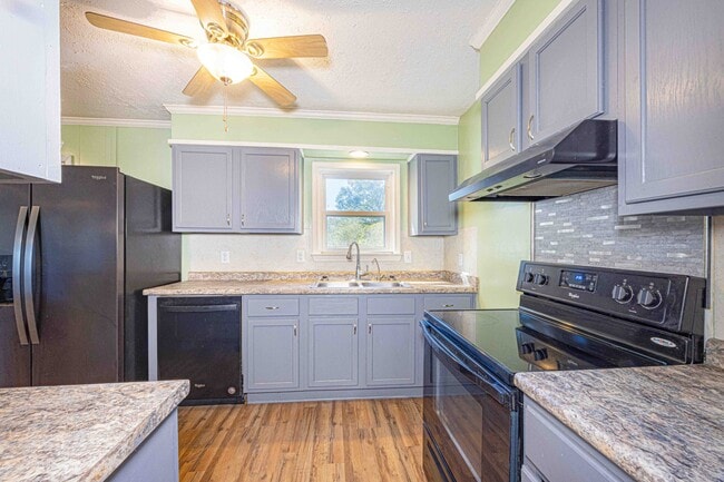 Building Photo - 4115 Alabama St