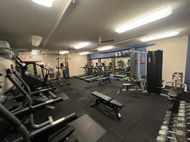 Building Photo - 2020 12th St NW
