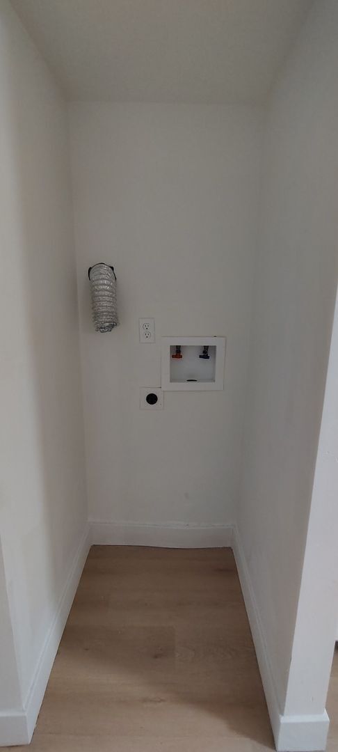 Building Photo - Amazing Basement home for a great value!