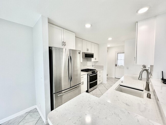 Building Photo - 12175 Wilsey Way