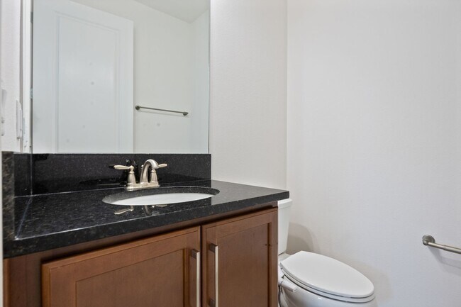Building Photo - Resort Style Amenities - 2023 Construction