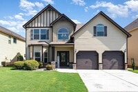 Building Photo - 115 Border Ave