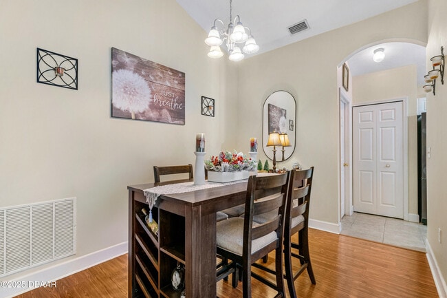 Building Photo - 6824 Amici Ct