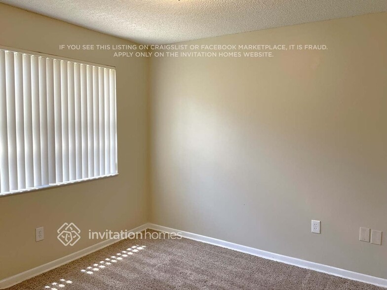 Building Photo - 14624 SW 127th Ct