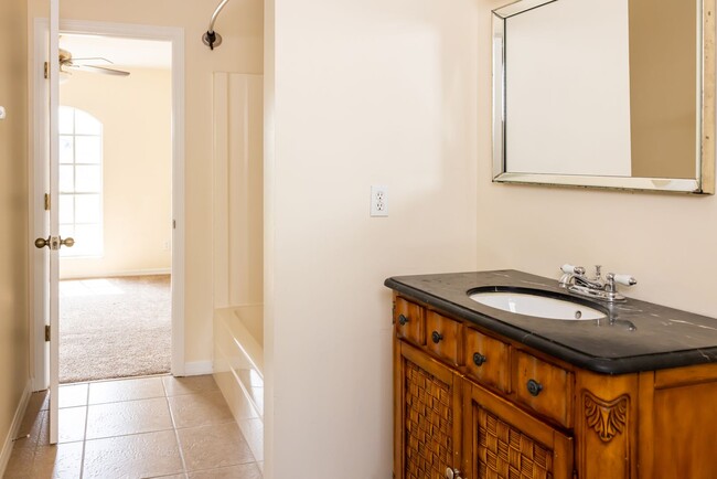 Building Photo - SFH Cape Coral 2301
