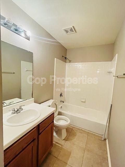 Building Photo - 9819 Autumn Pl