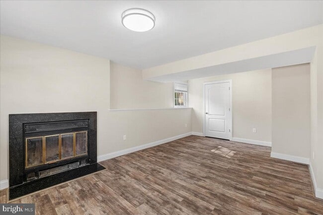 Building Photo - 507 Lindsay Ct