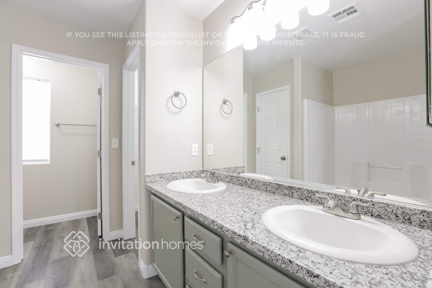 Building Photo - 5035 Midnight Oil Dr