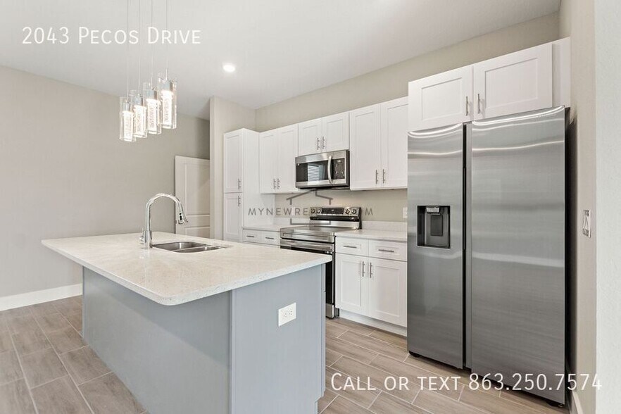 Building Photo - 2043 Pecos Dr