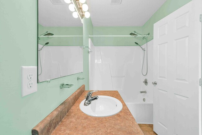 Building Photo - 105 Gamble Way