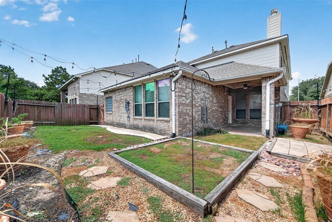 Building Photo - 6319 Denison Oaks Dr