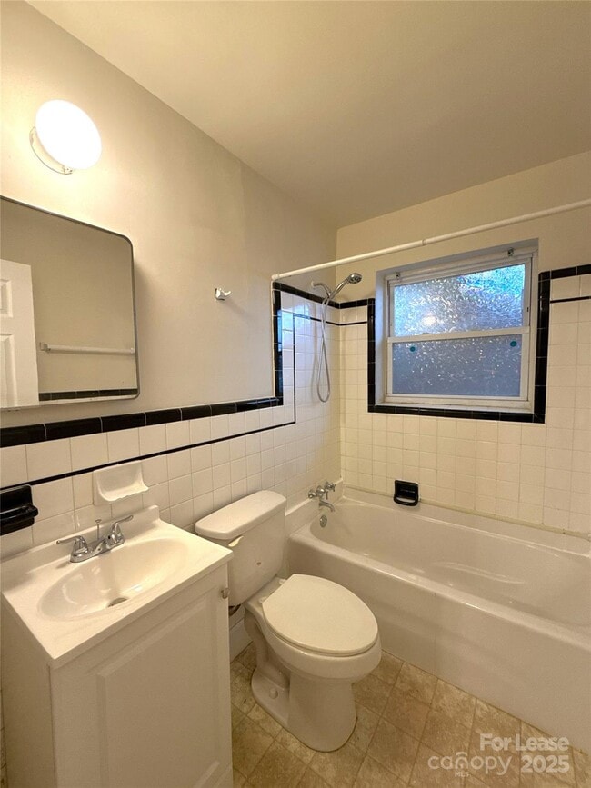 Building Photo - 1522 Browns Ave