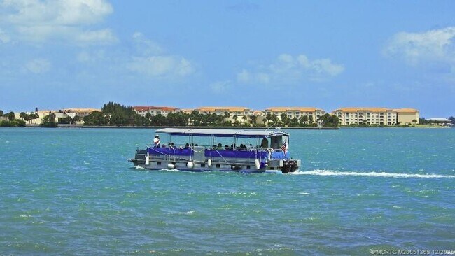 Building Photo - 4210 Gator Trace Ave