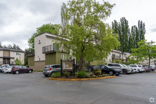 Building Photo - Sammamish River Villas