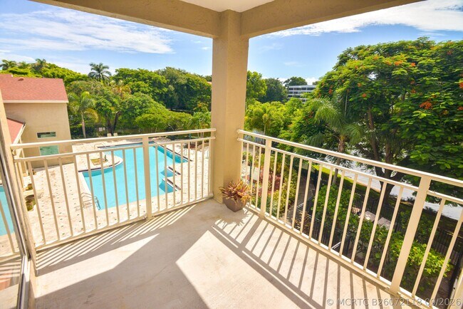 Building Photo - 1845 Palm Cove Blvd