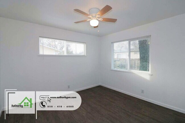 Building Photo - 2835 Reservoir Ln