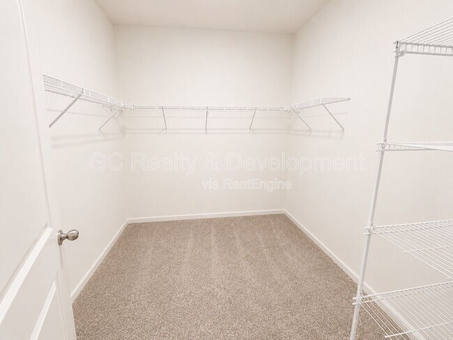 Building Photo - 14729 Greenbriar Dr
