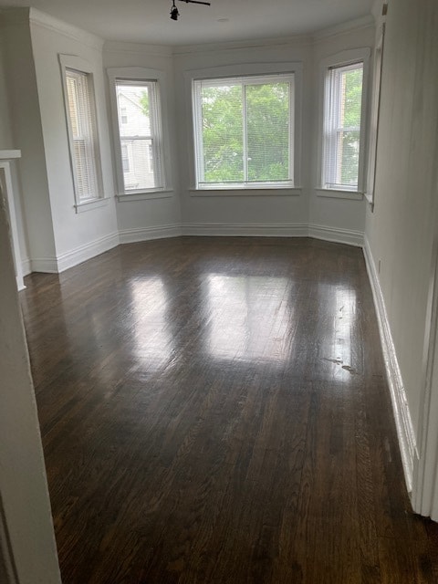 Building Photo - 1650 N Richmond St