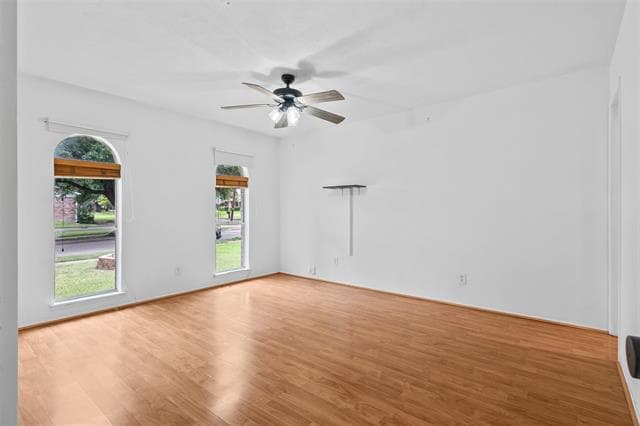 Building Photo - 1440 Harvest Glen Dr