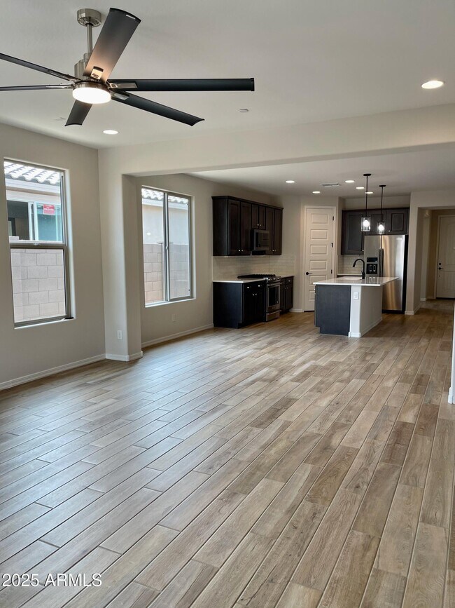 Building Photo - 13582 Calle de Pompas W