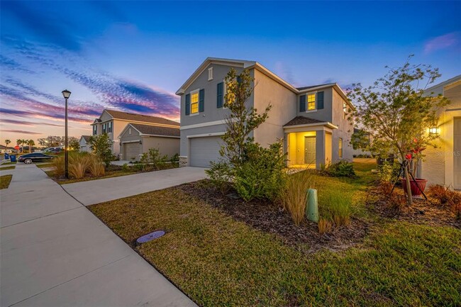 Building Photo - 5913 Laurelcrest Gln