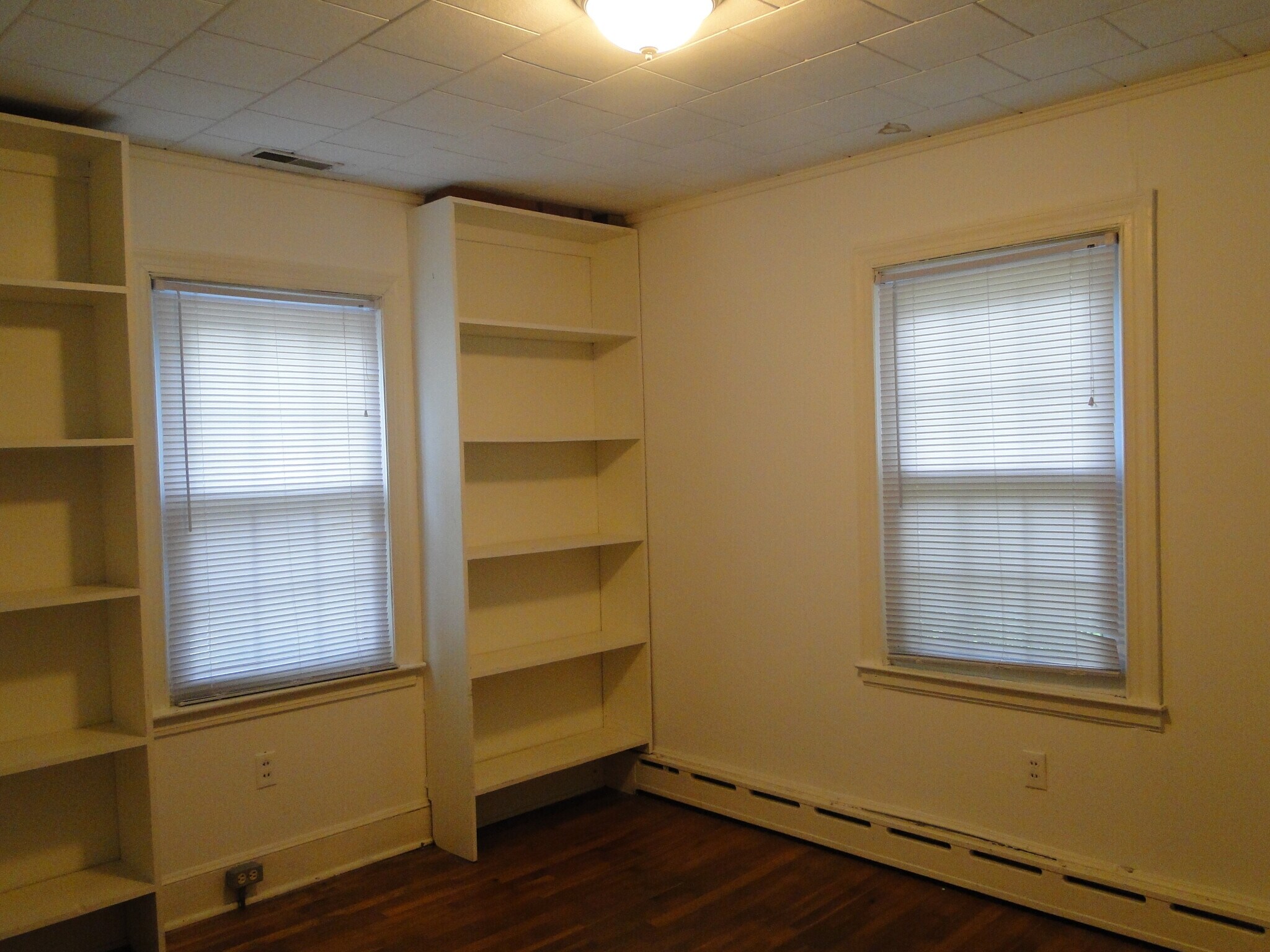 BR 3 - 106 Pine St