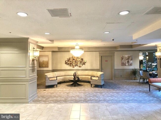 Building Photo - 3310 N Leisure World Blvd