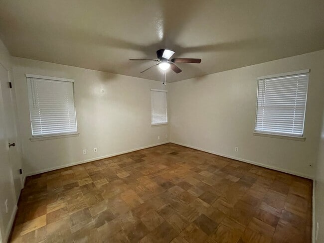 Building Photo - Anderson Island Remodeled Beauty! Hurry Wont Last Long!