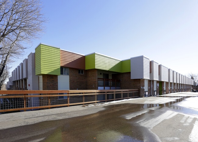 Building Photo - Ridgemar Heights