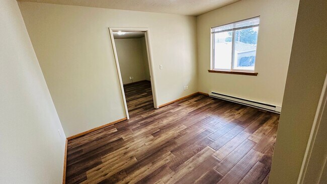 Building Photo - Williams Ave Apartments
