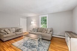 Building Photo - 60 Vinton St