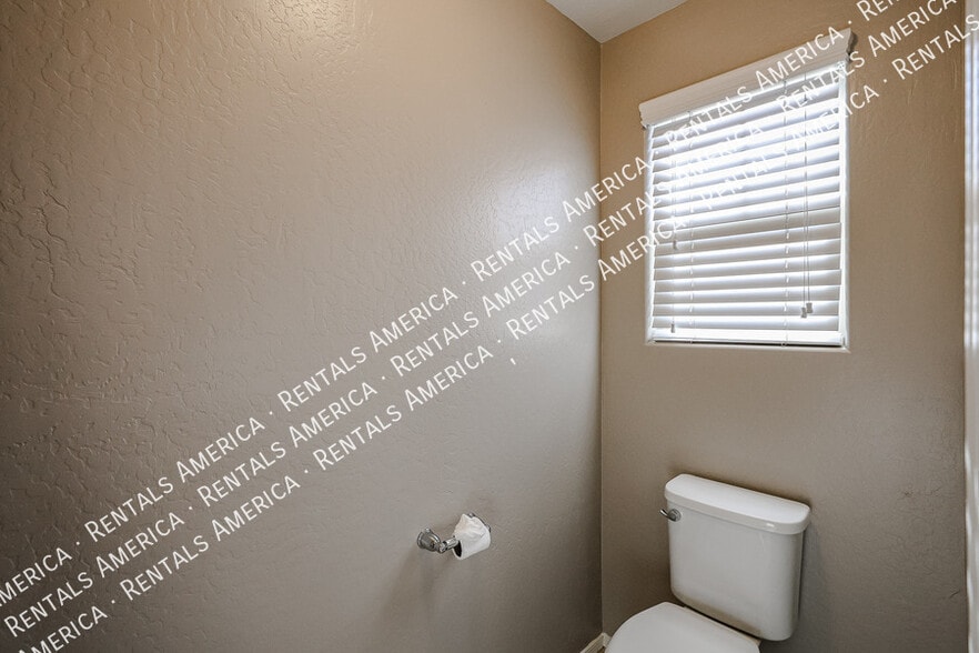 Building Photo - 2969 S Colorado St