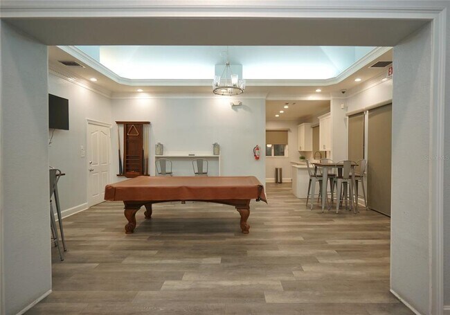 Building Photo - 5000 Culbreath Key Way