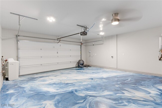 Building Photo - 9539 Wayfarer Seek Ct