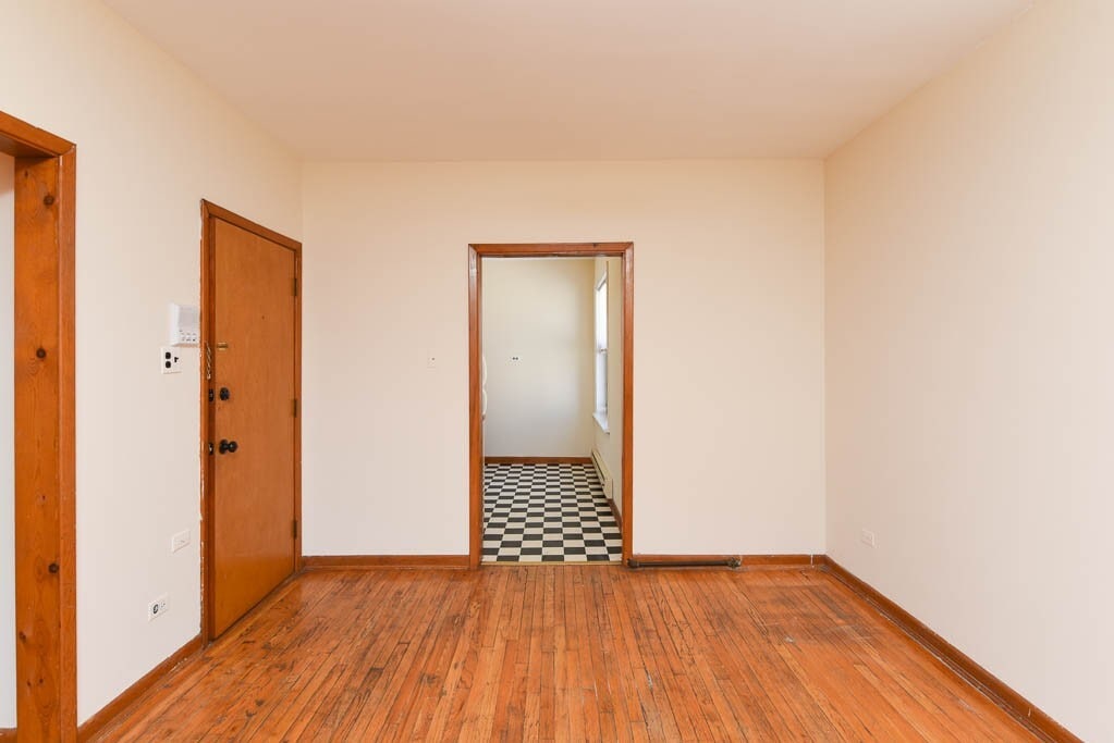 Building Photo - 2851 N Orchard St