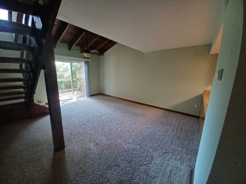 Building Photo - 705 E College Ave