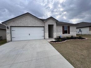 Building Photo - 1104 Prairie Clover Rd