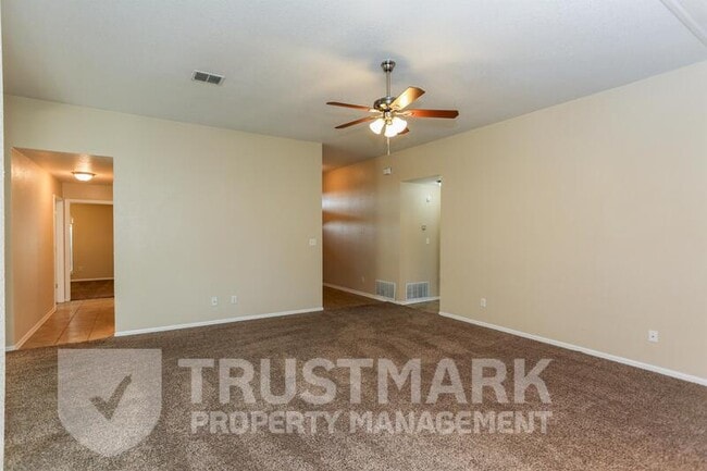 Building Photo - 4300 Capri Dr