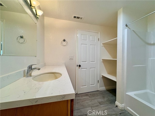 Building Photo - 1641 N Towne Ave