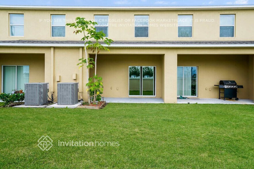 Building Photo - 2248 Golden Falcon Dr