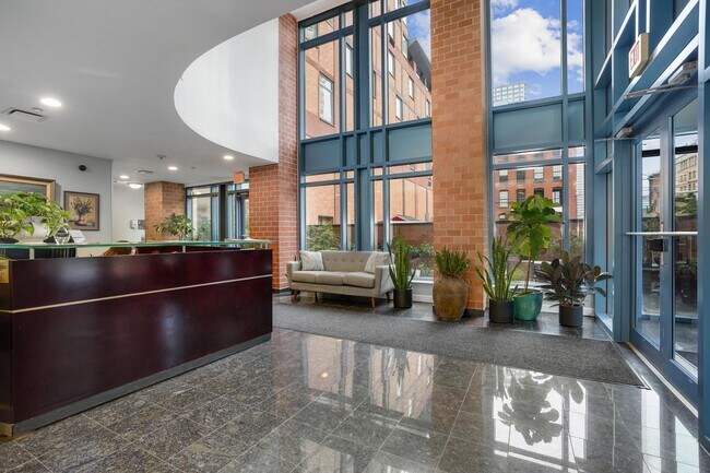 Building Photo - 311 Washington St