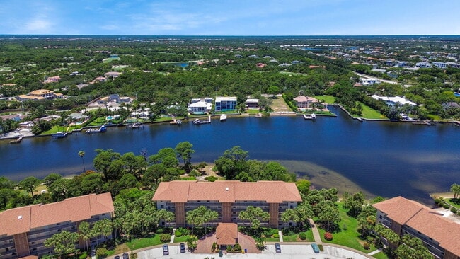 Primary Photo - 1901 Marina Isle Way