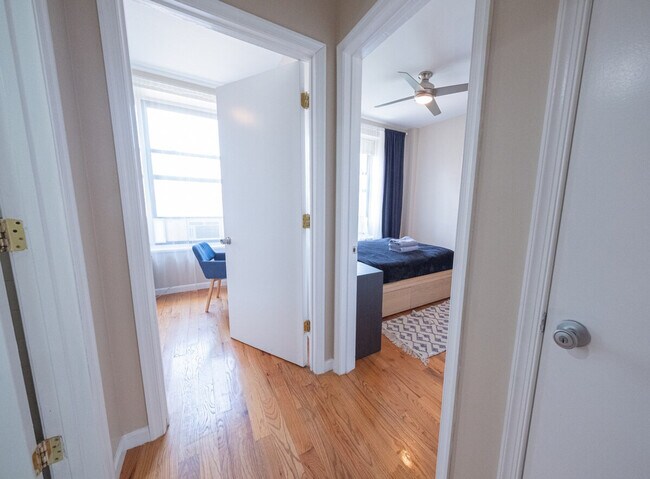 Building Photo - 230 W 113th St