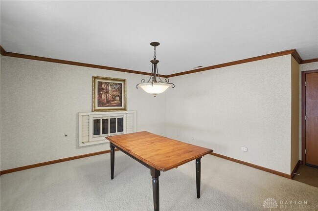 Building Photo - 1033 Georgian Dr