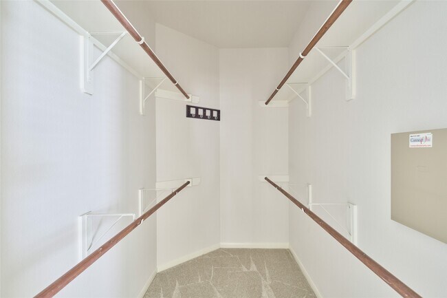 Building Photo - 21718 Grassy Hill Ln
