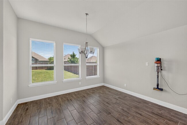 Building Photo - 2819 Diamondback Dr