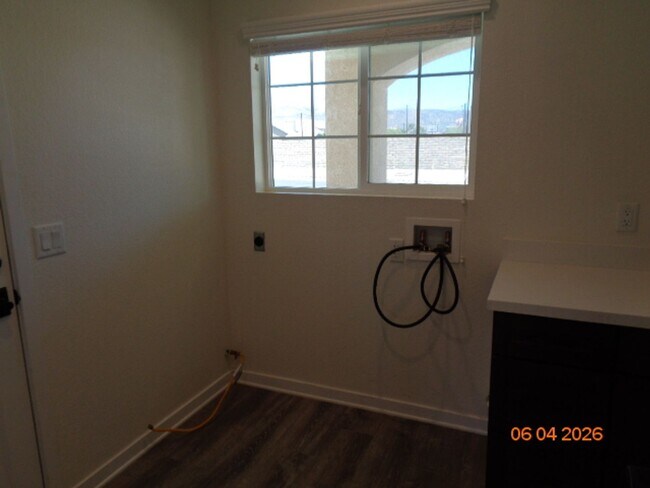 Building Photo - Executive Home in West Lancaster